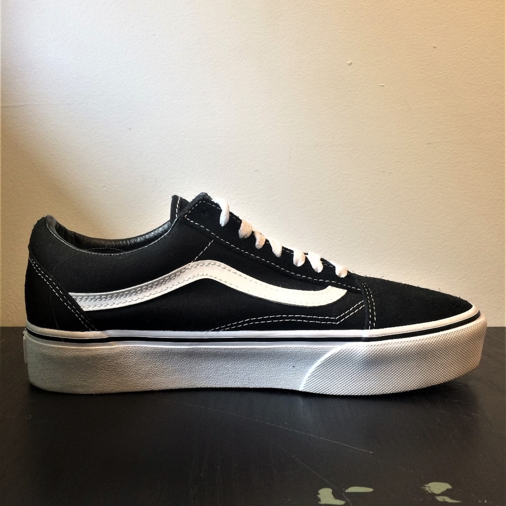 Vans Old Skool Platform Skate Shoe